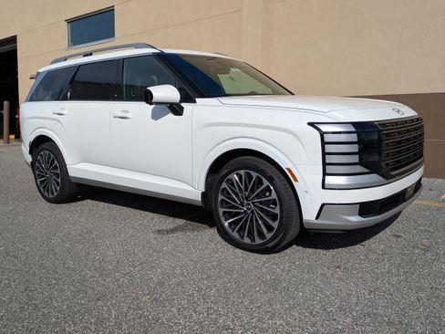 New 2026 Hyundai Palisade Calligraphy image 2