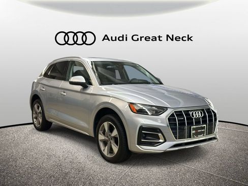 Used 2023 Audi Q5 2.0T Premium Plus w/ Premium Plus Package AWD/4WD image 8
