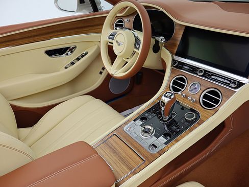 New 2026 Bentley Continental GTC image 49