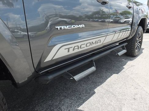 Used 2023 Toyota Tacoma TRD Sport RWD image 16
