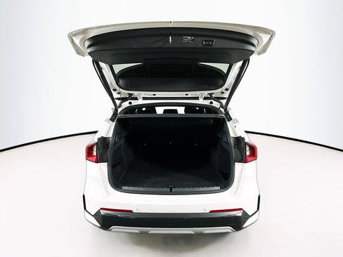 Used 2025 BMW X1 xDrive28i image 29