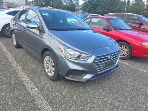 Used 2019 Hyundai Accent SE FWD image 7