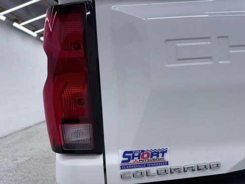 Used 2025 Chevrolet Colorado Z71 AWD/4WD image 11