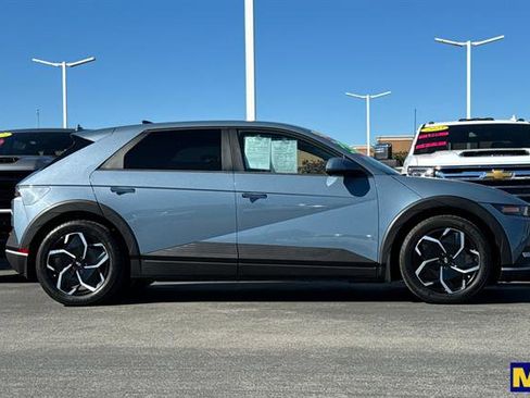 Used 2022 Hyundai Ioniq 5 SE image 3