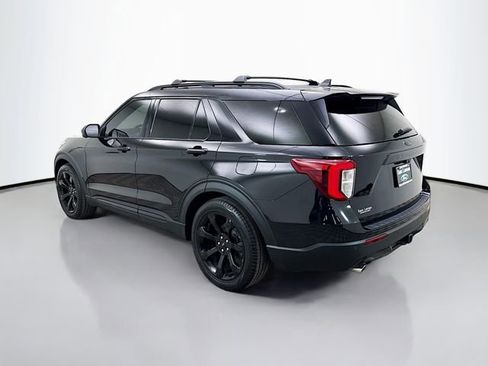 Used 2023 Ford Explorer ST-Line w/ Class IV Trailer Tow Package image 5