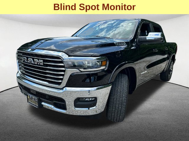 Used 2025 RAM 1500 Laramie AWD/4WD image 6