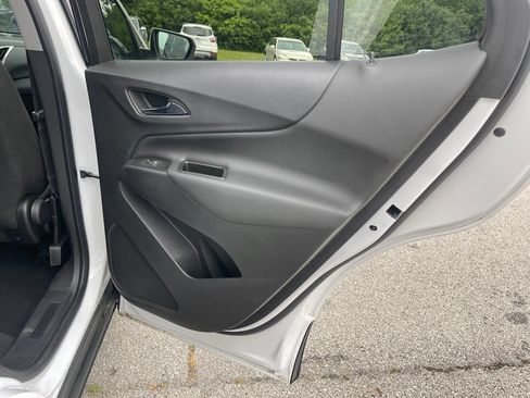 Used 2023 Chevrolet Equinox LT w/ LPO, Floor Liner Package AWD/4WD image 18