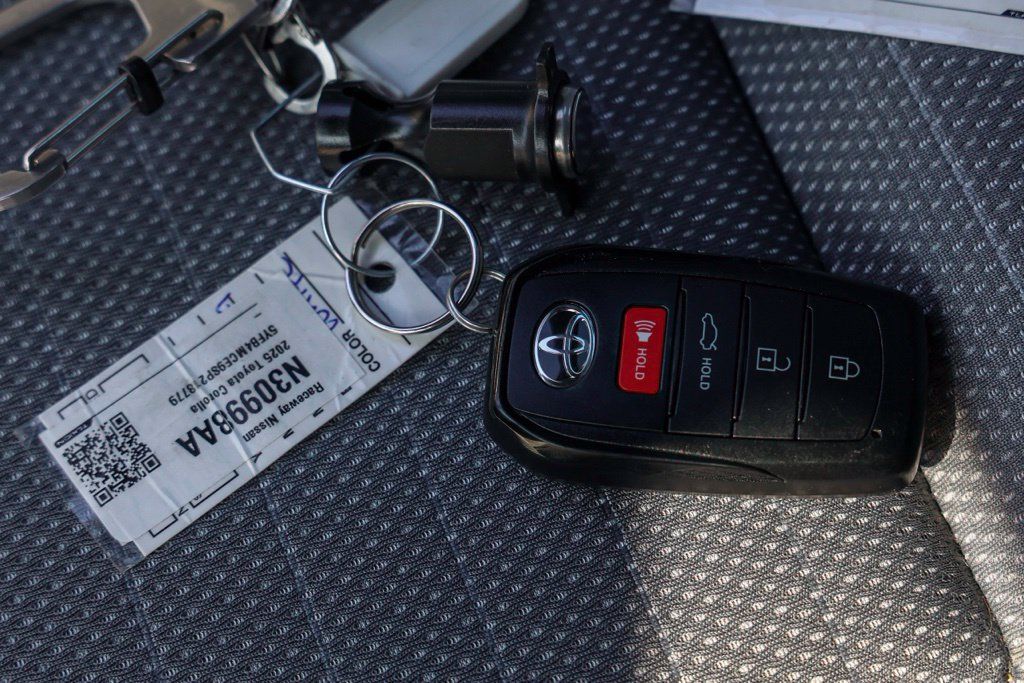 Used 2025 Toyota Corolla FX w/ Convenience Package FWD image 31