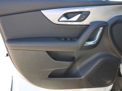 New 2026 Chevrolet Blazer LT image 14