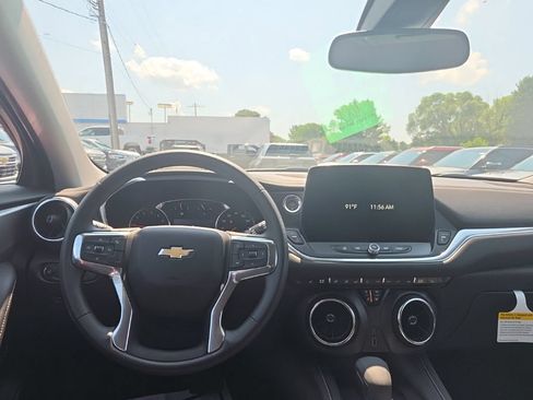 New 2026 Chevrolet Blazer LT w/ Convenience Package FWD image 12
