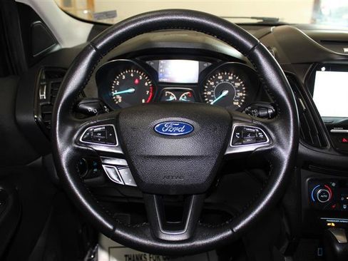 Used 2017 Ford Escape Titanium AWD/4WD image 17
