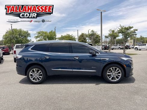 Used 2023 Buick Enclave Avenir w/ Avenir Technology Package FWD image 2