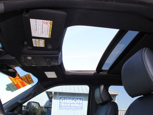 Used 2022 Ford F250 Lariat w/ Tremor Off-Road Package image 24