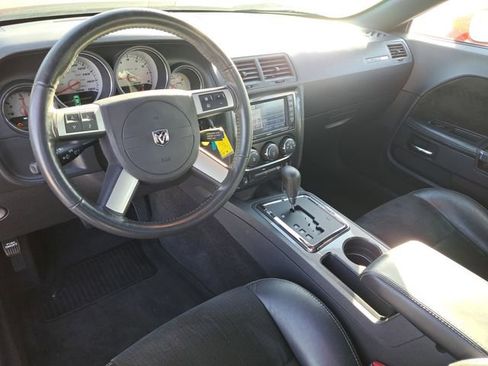 Used 2010 Dodge Challenger SRT8 image 17