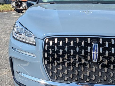 Certified 2024 Lincoln Corsair Grand Touring AWD/4WD image 9