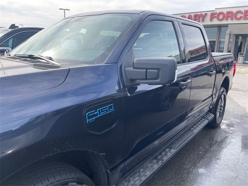 Used 2024 Ford F150 Lightning XLT image 5