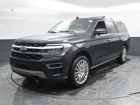 Used 2023 Ford Expedition Max Limited image 8