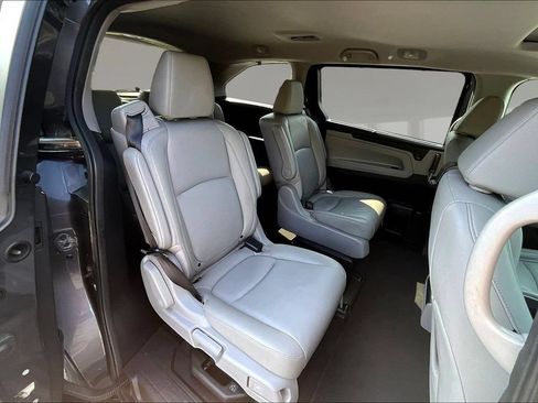 Used 2018 Honda Odyssey EX-L image 21