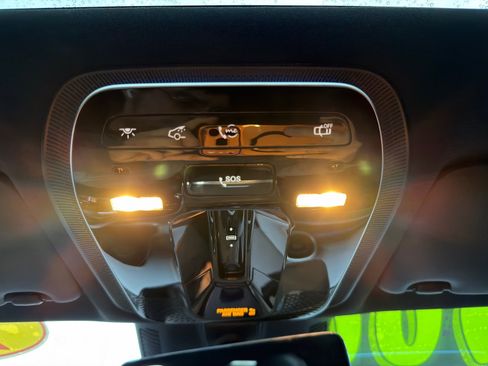 Used 2024 Mercedes-Benz C 300 Sedan image 25