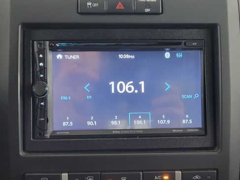 Used 2012 Ford F150 XLT w/ XLT Chrome Pkg AWD/4WD image 21
