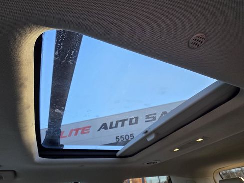 Used 2019 GMC Acadia Denali w/ Technology Package image 34