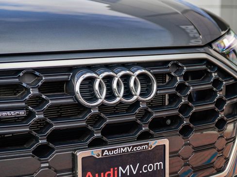 Certified 2023 Audi Q5 e Premium w/ Convenience Package image 12