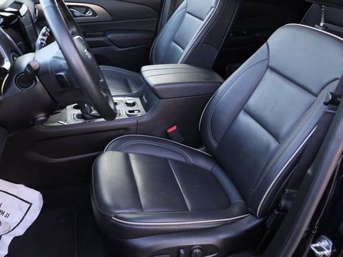 Certified 2023 Chevrolet Traverse Premier w/ Redline Edition AWD/4WD image 43