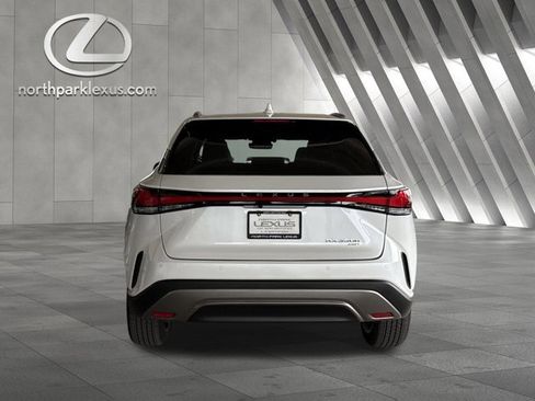 Certified 2026 Lexus RX 350h w/ Convenience Package image 8