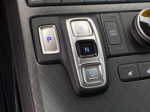 Used 2025 Hyundai Palisade Limited FWD image 20