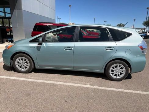 Used 2013 Toyota Prius V Three FWD image 2
