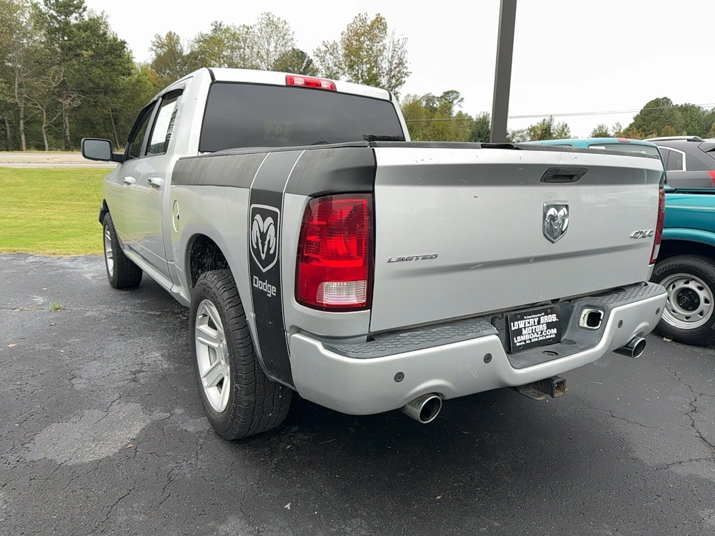 Used 2012 RAM 1500 Limited AWD/4WD image 3
