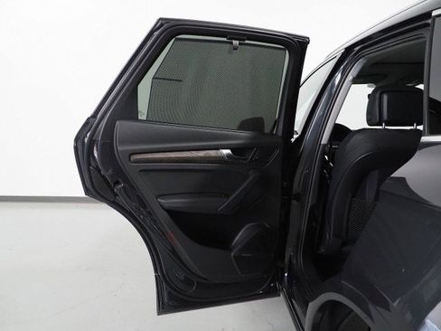 Used 2019 Audi Q5 Premium Plus w/ Premium Plus Package image 50