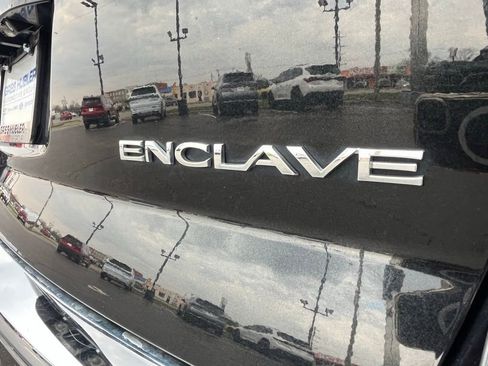 Used 2015 Buick Enclave Leather FWD image 13