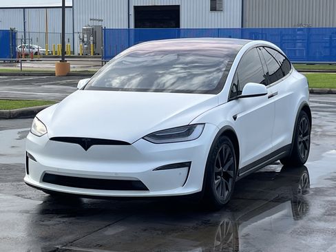 Used 2022 Tesla Model X Plaid AWD/4WD image 5