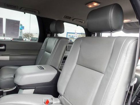 Used 2008 Toyota Sequoia Platinum image 30