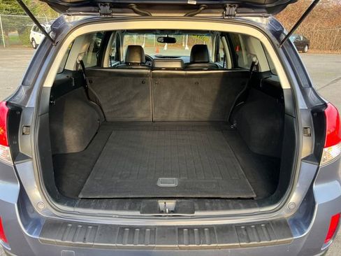 Used 2014 Subaru Outback 2.5i Limited image 13