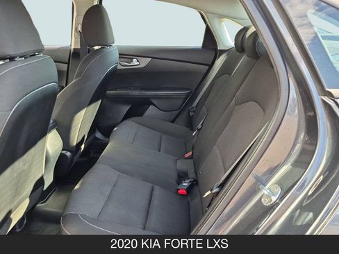 Used 2020 Kia Forte LXS FWD image 16