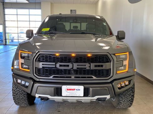 Used 2018 Ford F150 Raptor w/ Equipment Group 802A Luxury image 3