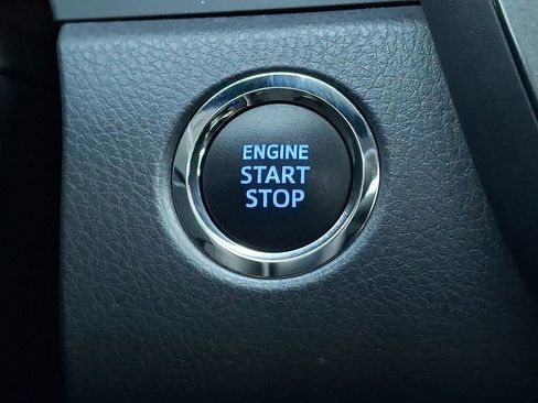 Used 2021 Toyota Camry XSE image 21