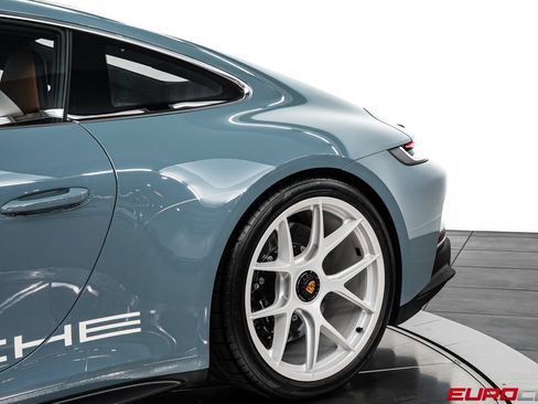 Used 2024 Porsche 911 GT3 RS RWD image 18