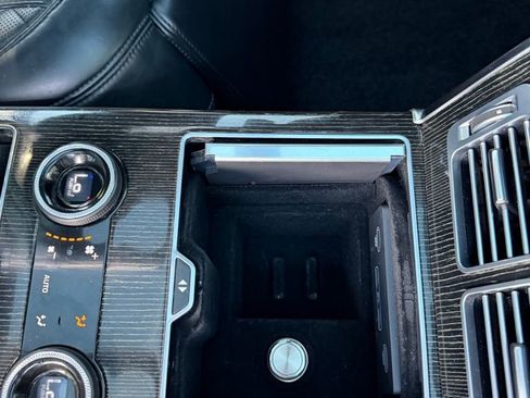 Used 2021 Land Rover Range Rover SV Autobiography Dynamic image 40