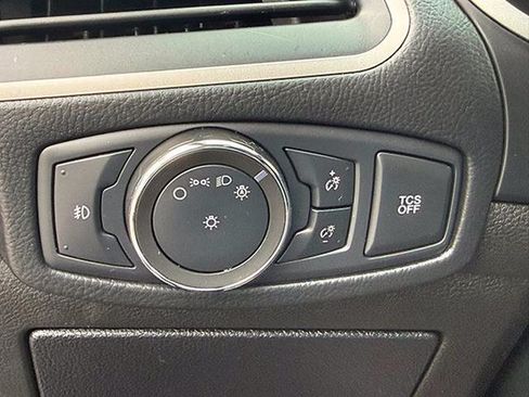 Used 2020 Ford Edge SEL AWD/4WD image 22