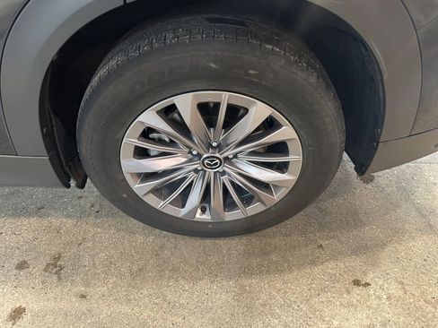 Used 2025 MAZDA CX-90 3.3 Turbo w/ Preferred Package image 32