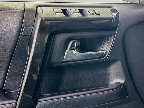 Certified 2024 Toyota 4Runner TRD Off-Road image 17