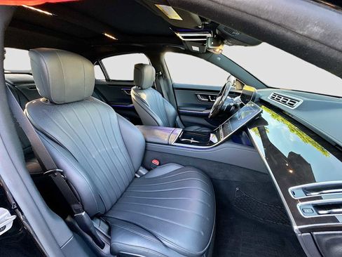Certified 2023 Mercedes-Benz S 500 4MATIC image 29