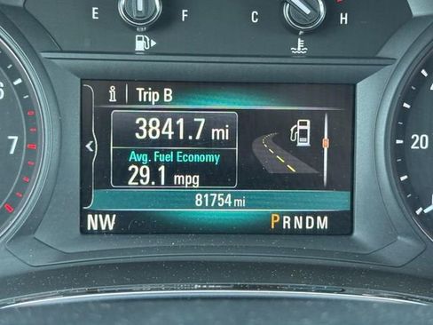 Used 2018 Buick Encore Preferred FWD image 18
