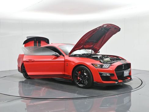 Certified 2021 Ford Mustang Shelby GT500 w/ Technology Package image 34