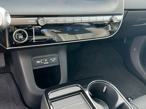 New 2026 Hyundai Ioniq 5 SEL image 23