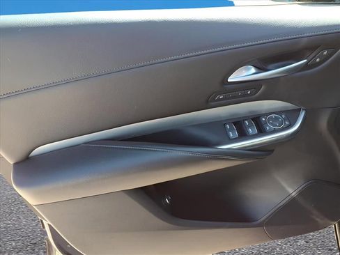 Used 2023 Cadillac XT4 Premium Luxury image 16