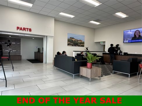 Used 2024 Toyota Corolla LE image 30